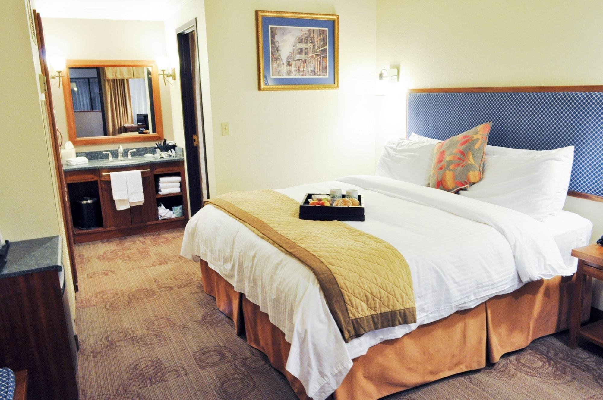 Hotel Wyndham Garden Baronne Plaza Nueva Orleans Exterior foto