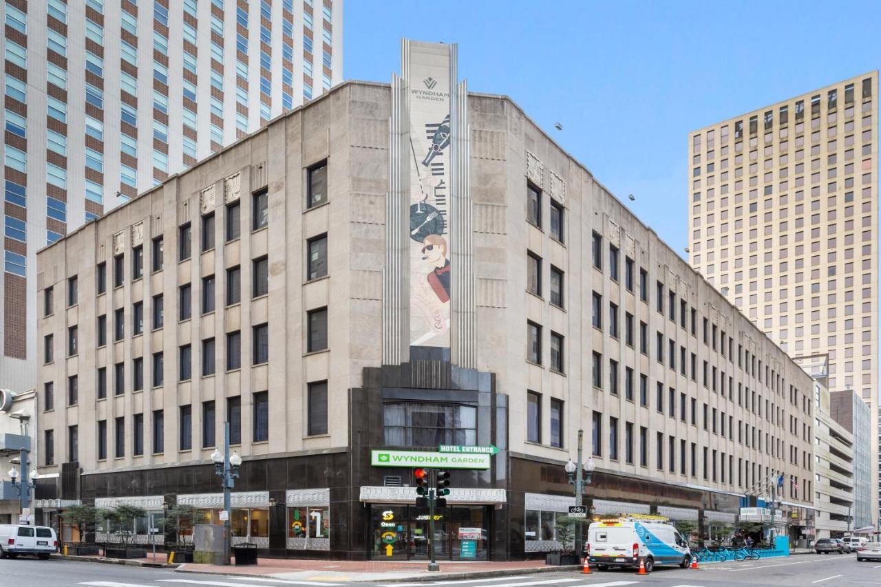 Hotel Wyndham Garden Baronne Plaza Nueva Orleans Exterior foto